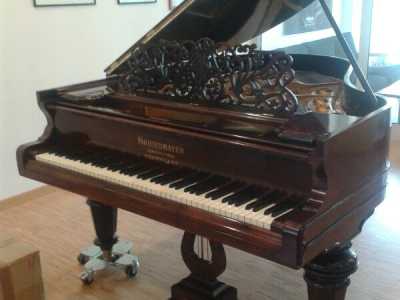 Il pianoforte pronto per essere suonato dopo otto mesi di lavori  